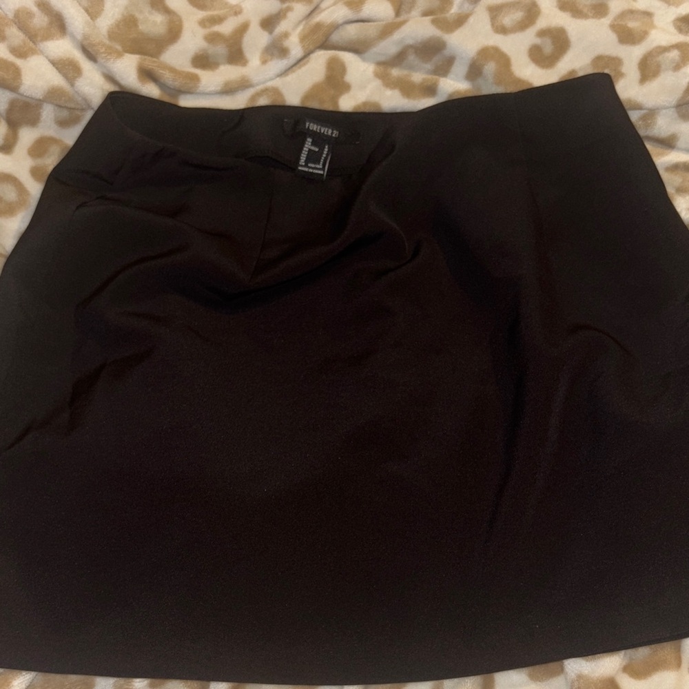 Forever 21 Classic Black Mini Skirt